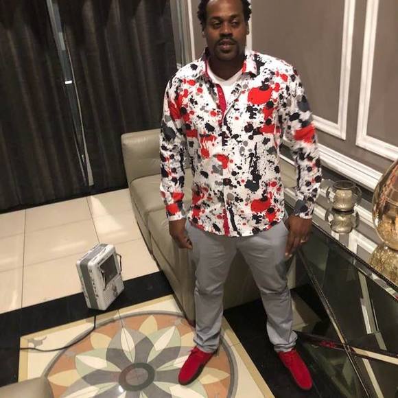 Meet your Posher, Neymar - Picture 1 of 1